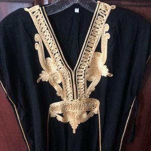 The kaftan dress -size girls 14/black and gold